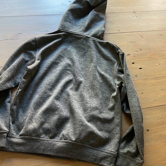 Vols hooded sweatshirt. Excellent condition . No stains or tears - Picture 8 of 8